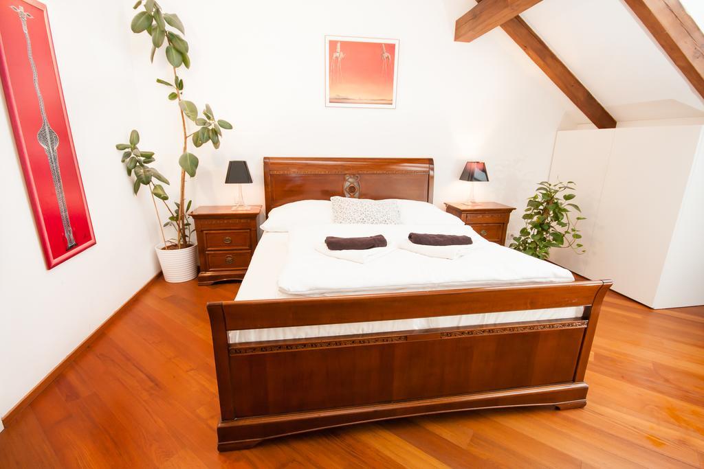 Luxury Loft Daire Prag Oda fotoğraf